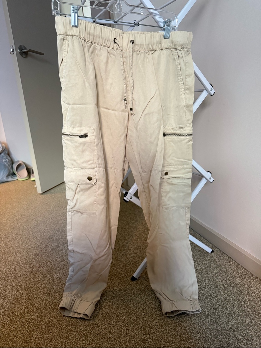 Banana Republic Beige Cargo Jogger Pants